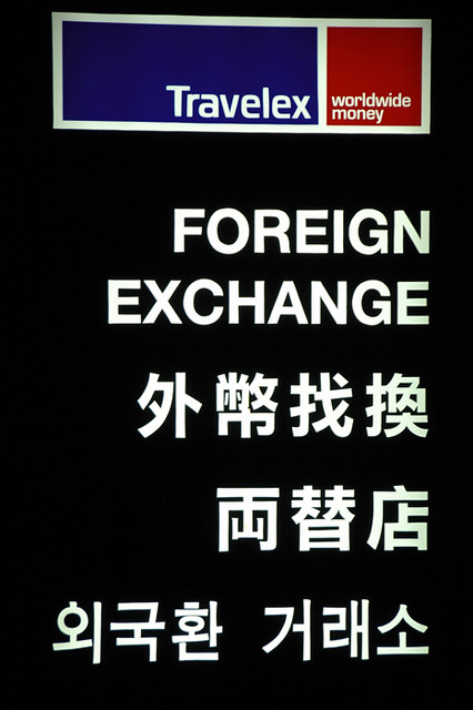 1. ⁤购买前的关键信息：评估账号活跃度、受众群体和虚假关注者