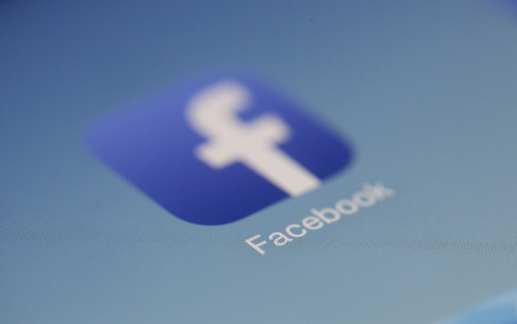 精英圈扩大：FacebookBM如何帮助用户拓展社交网络？